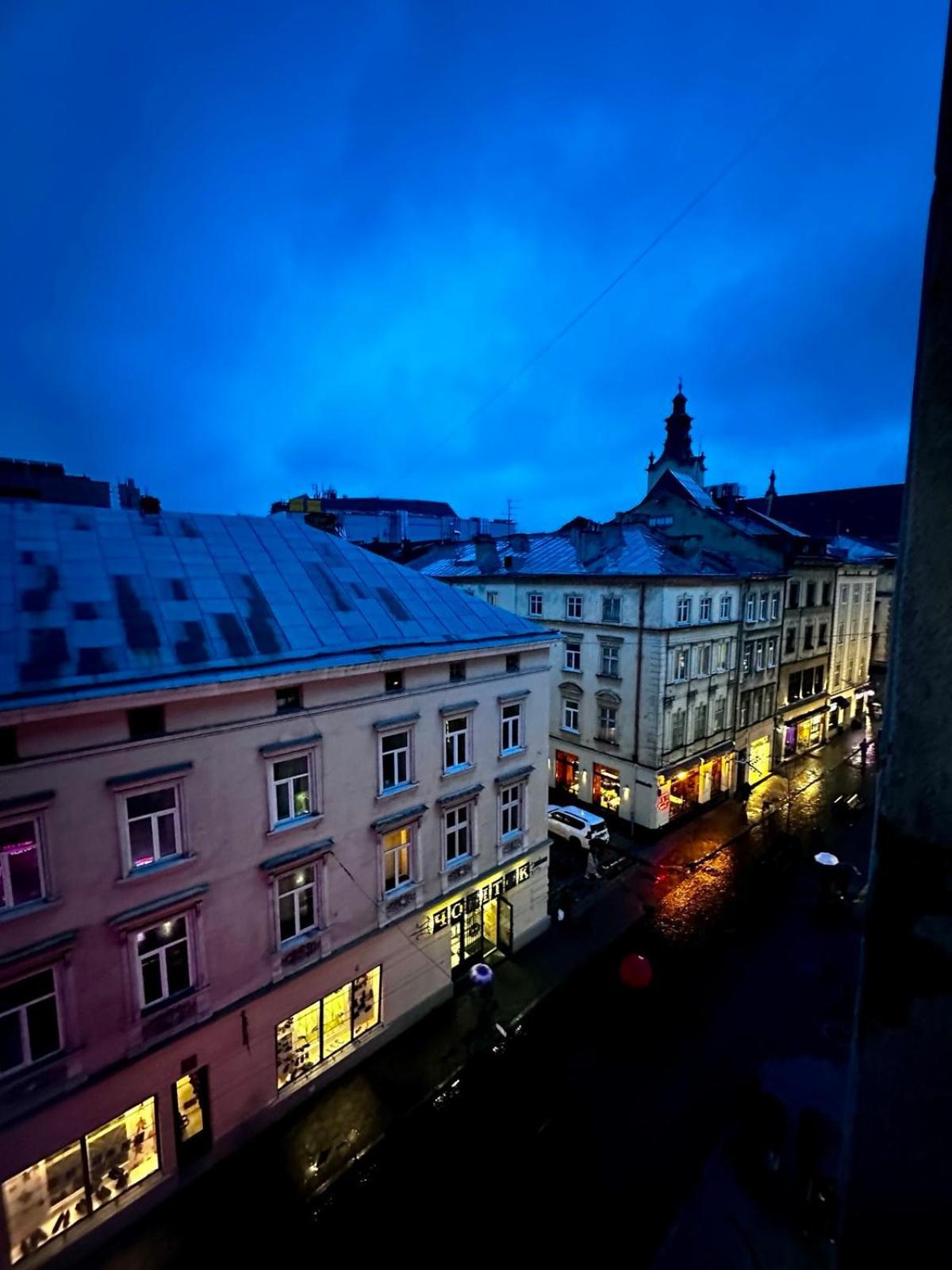 Hotel Gallery 21 Lviv Bagian luar foto