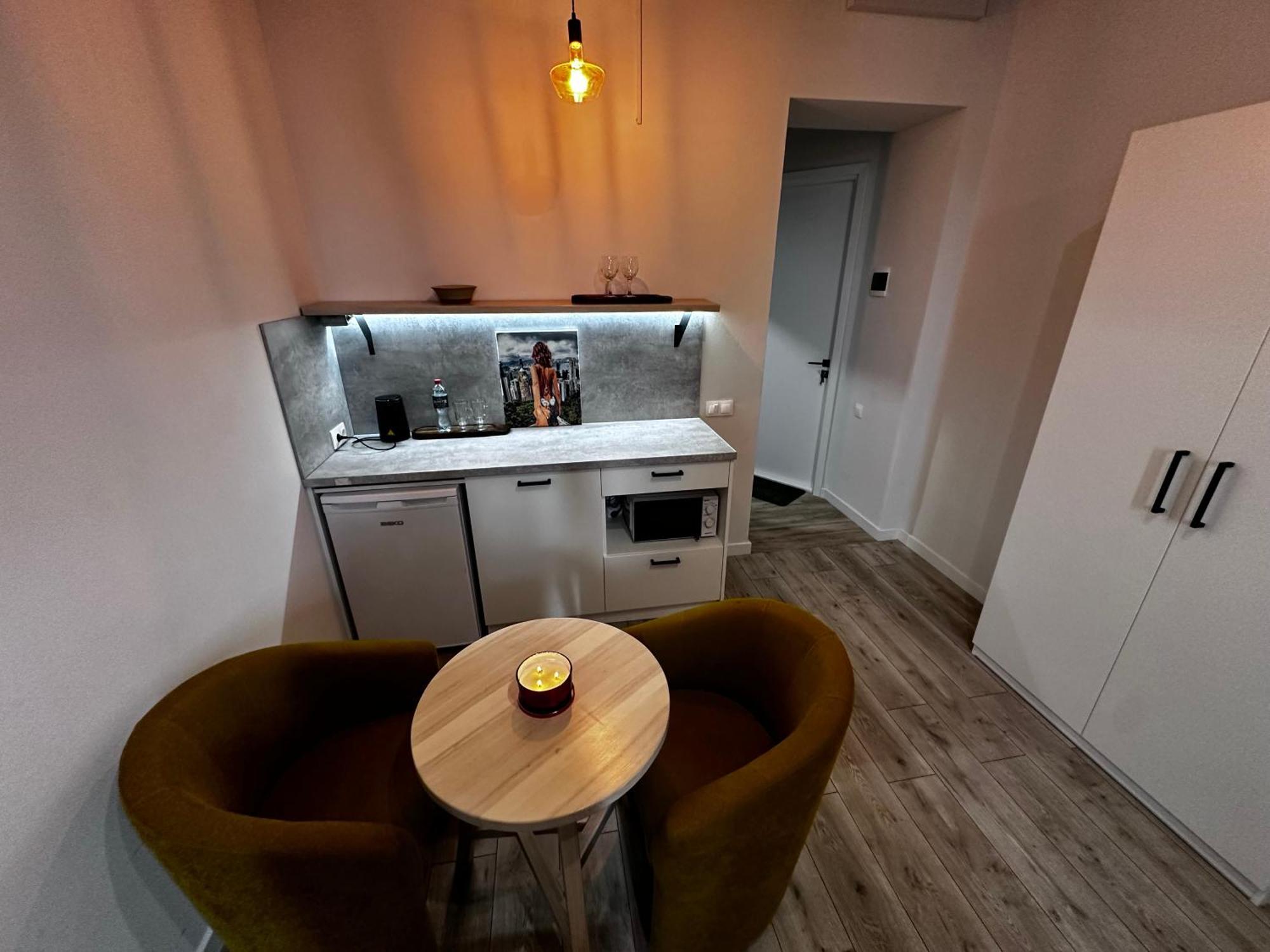 Hotel Gallery 21 Lviv Bagian luar foto